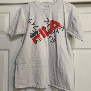 🤩PRICE DROP FILA Urban Outfitters JAPAN Logo T. M
